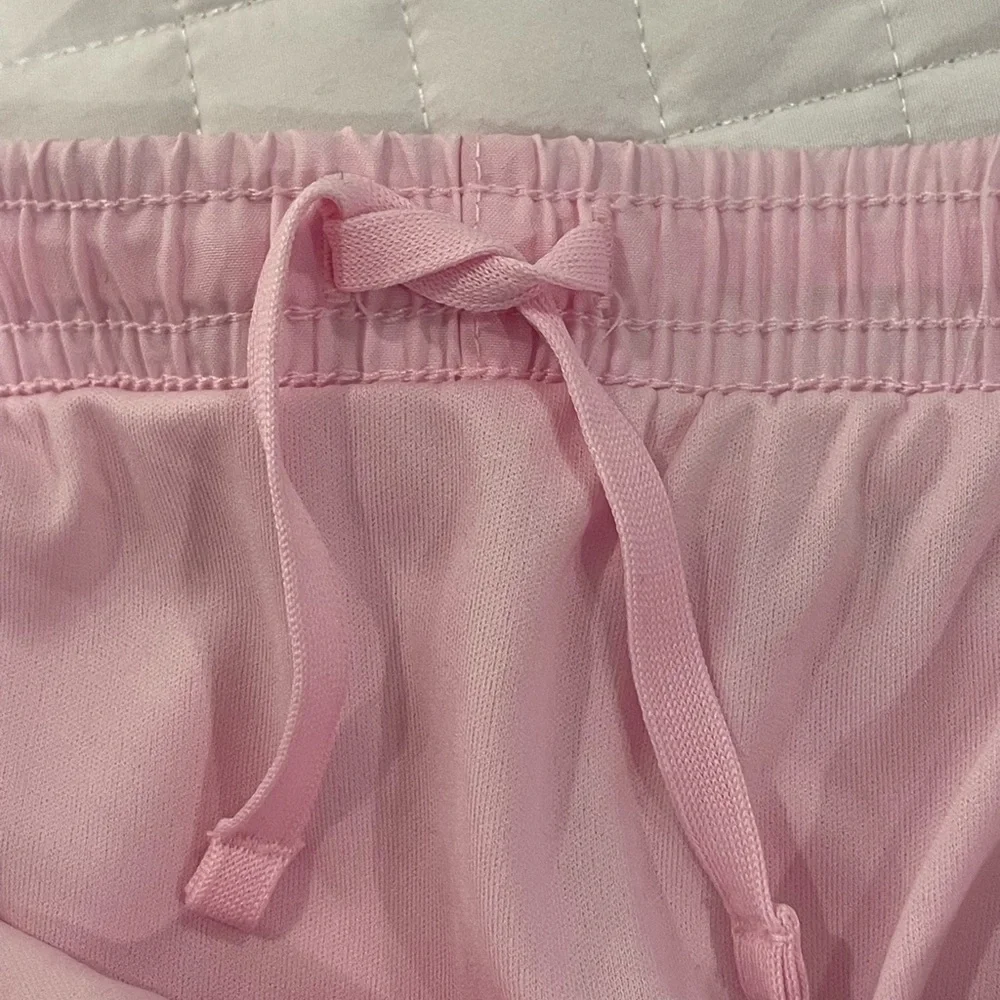 Nike Dri Fit‎ Standard Fit Girls Shorts-Size Med New with Tags